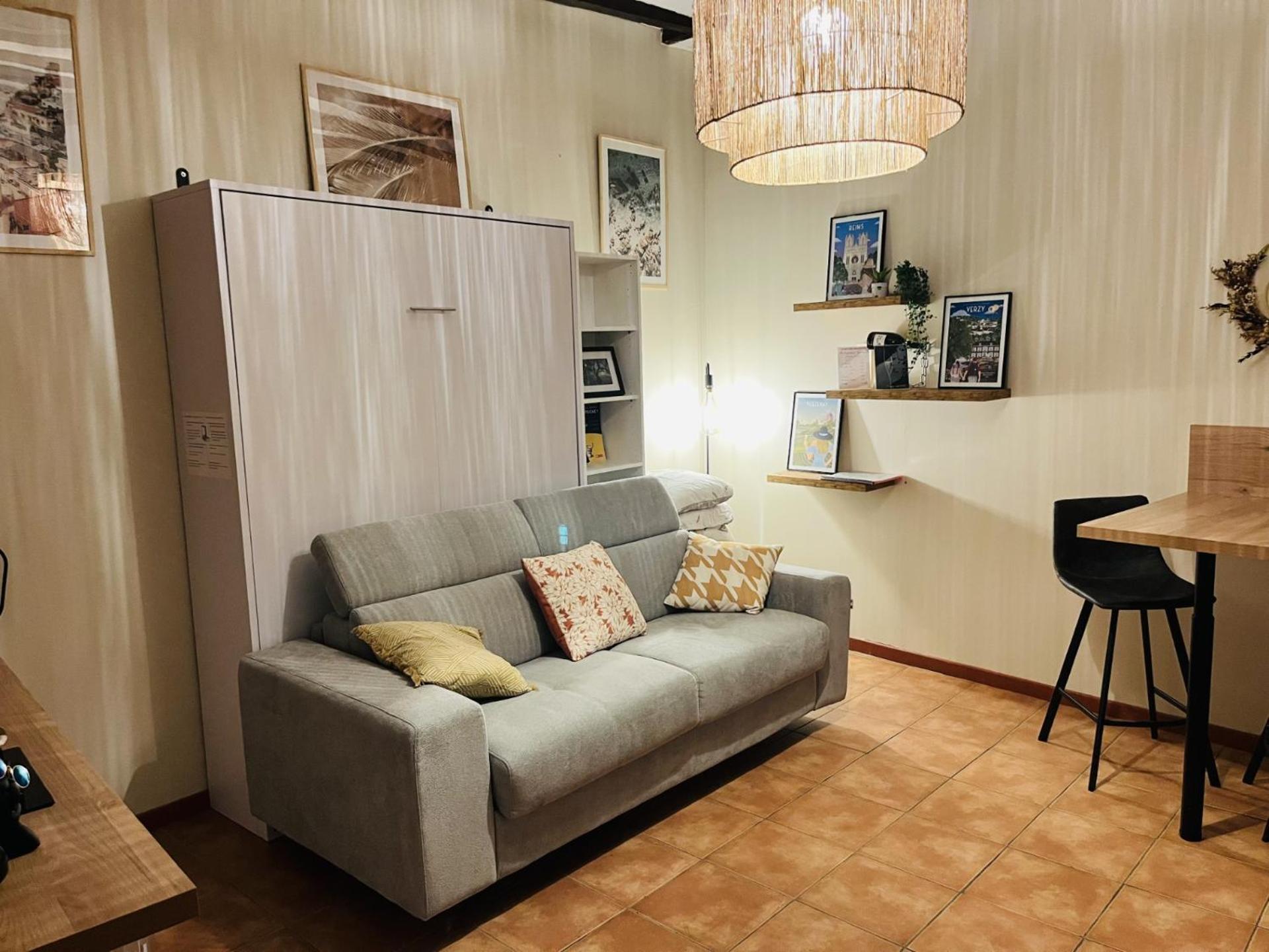 Logement, Plein Centre Du Village De Verzy Eksteriør billede